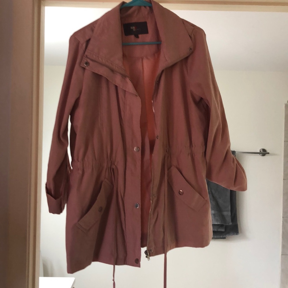 Light outdoor jacket
